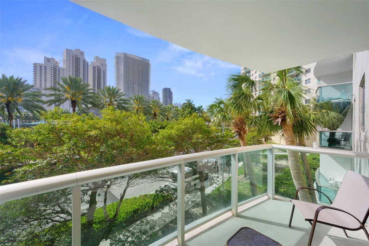 19370 Collins Ave , Unit 225, Sunny Isles Beach, FL 33160 Photo