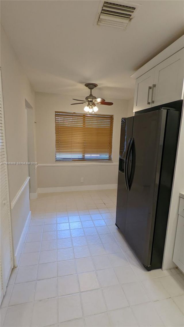 460 Lakeview Dr , Unit 4, Weston, FL 33326 Photo