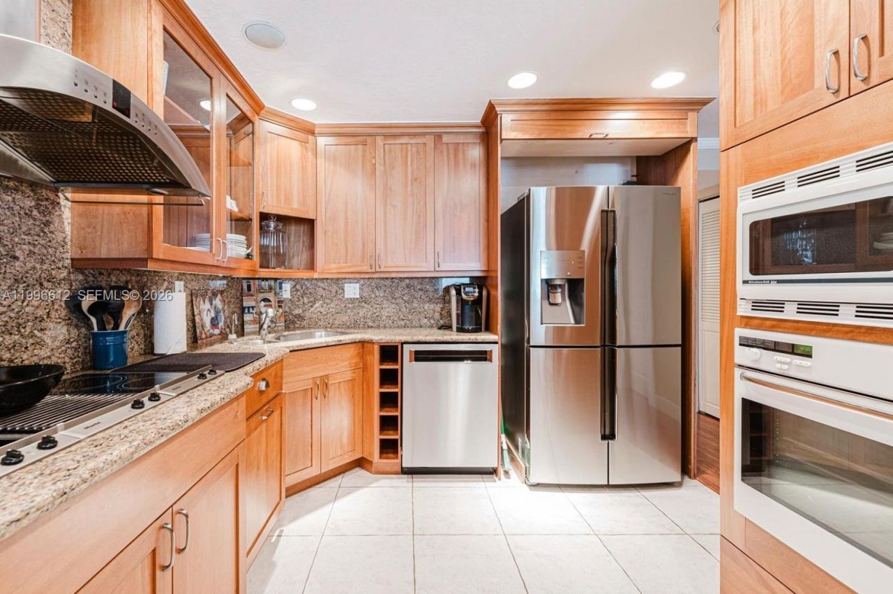 3090 NE 48th St , Unit 7, Fort Lauderdale, FL 33308 Photo