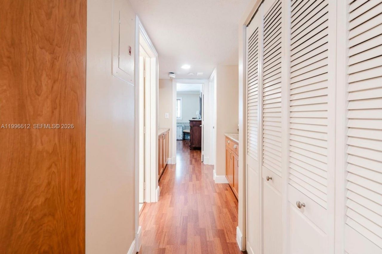 3090 NE 48th St , Unit 7, Fort Lauderdale, FL 33308 Photo