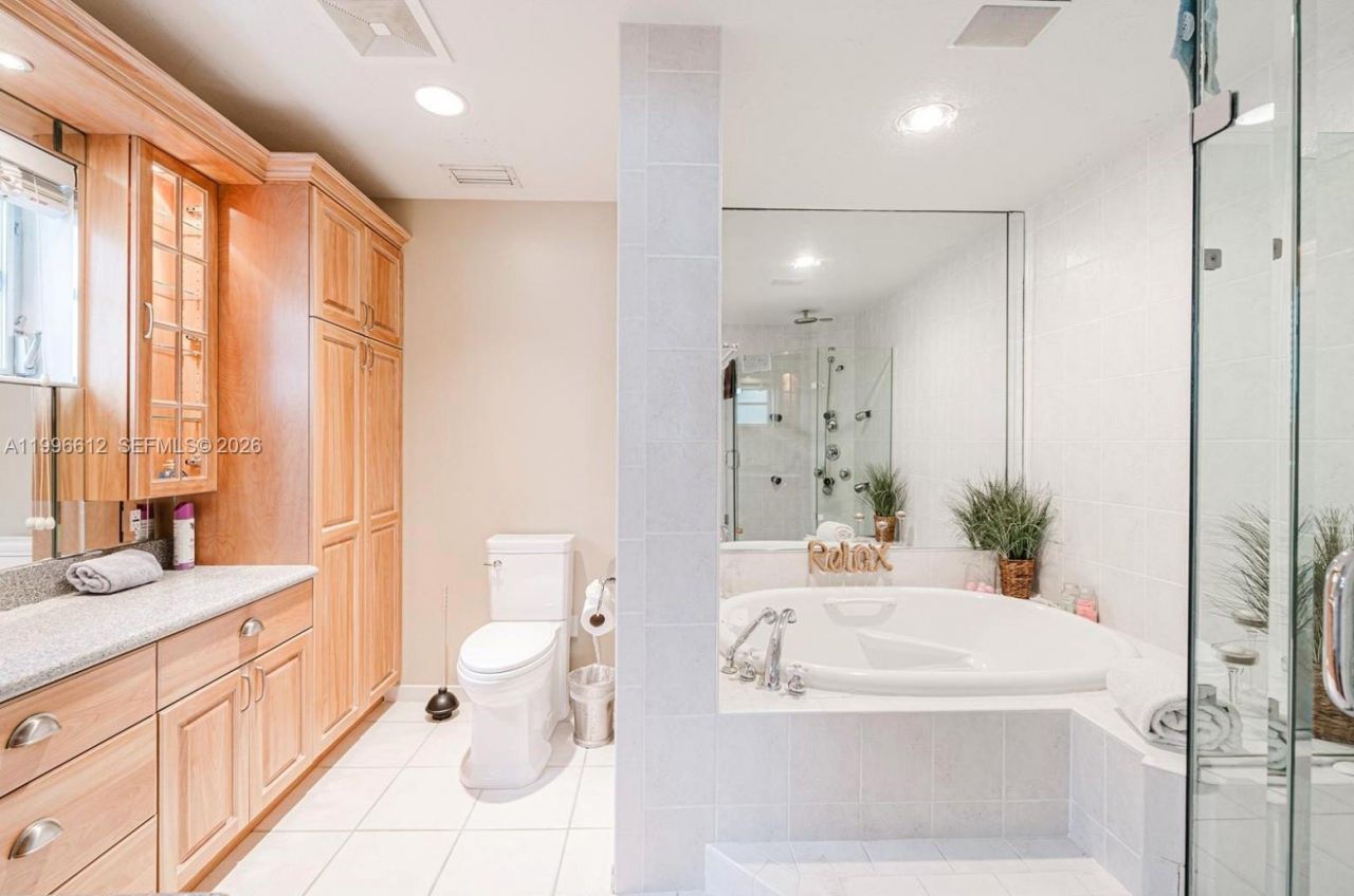 3090 NE 48th St , Unit 7, Fort Lauderdale, FL 33308 Photo