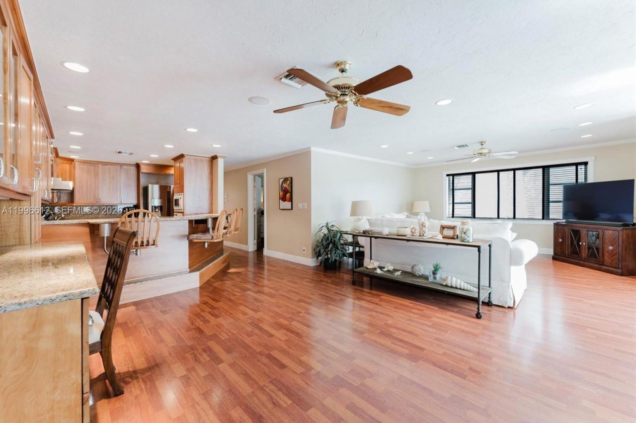 3090 NE 48th St , Unit 7, Fort Lauderdale, FL 33308 Photo