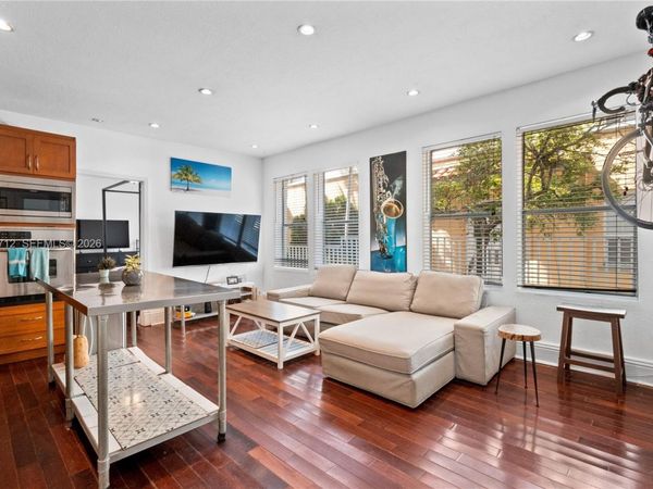 1027 Pennsylvania Ave, Unit 102, Miami Beach, FL 33139