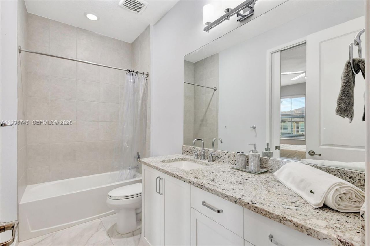 4921 Pointe Midtown Way , Palm Beach Gardens, FL 33418 Photo