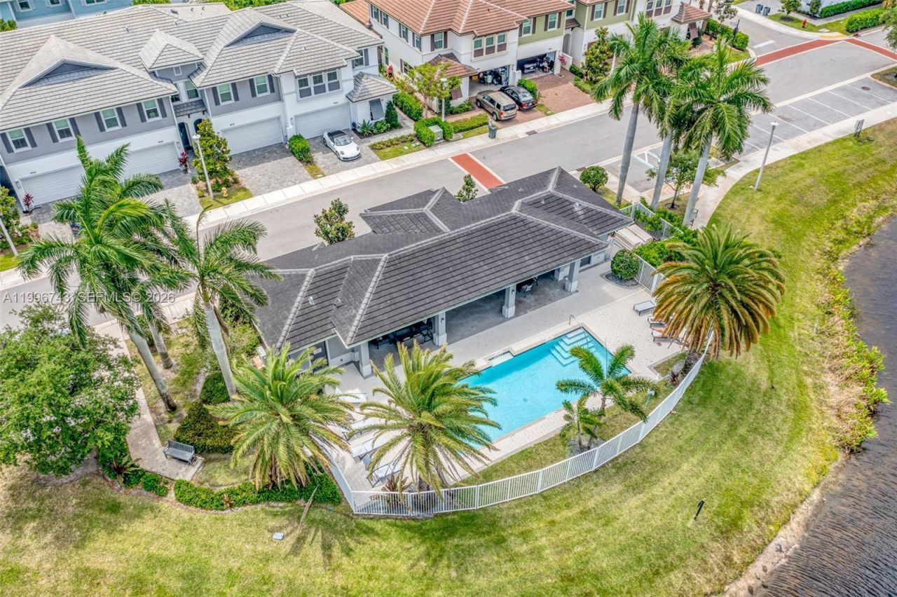 4921 Pointe Midtown Way , Palm Beach Gardens, FL 33418 Photo