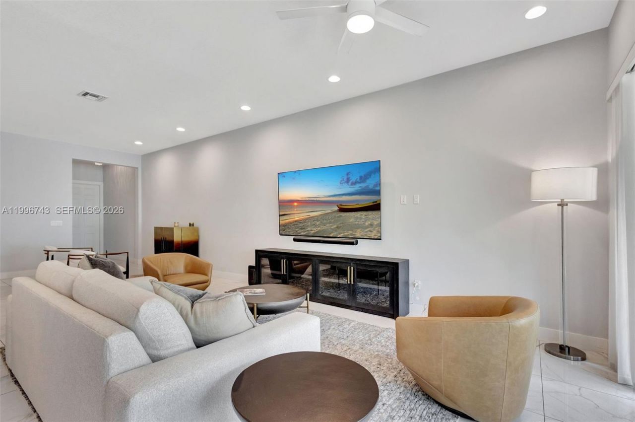 4921 Pointe Midtown Way , Palm Beach Gardens, FL 33418 Photo