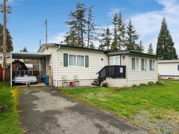2607 Selwyn Rd, Unit 3, Langford, BC V9B 3L2