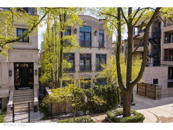 1811 N Howe Street , Chicago, IL 60614