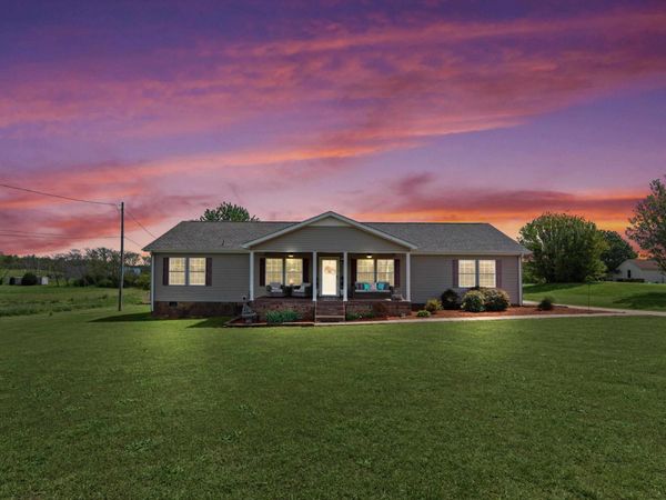 20405 Winfred Dr, Tanner, AL