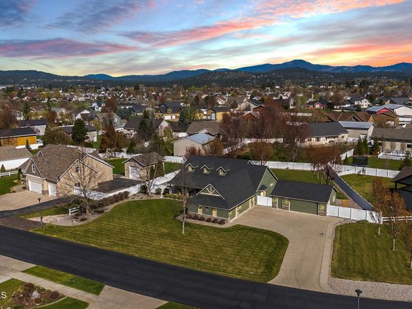 2899 N Radiant Star RD, Post Falls, ID 83854