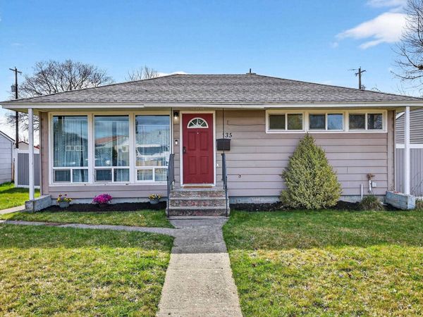 135 W Amherst Ct, Spokane, WA 99205