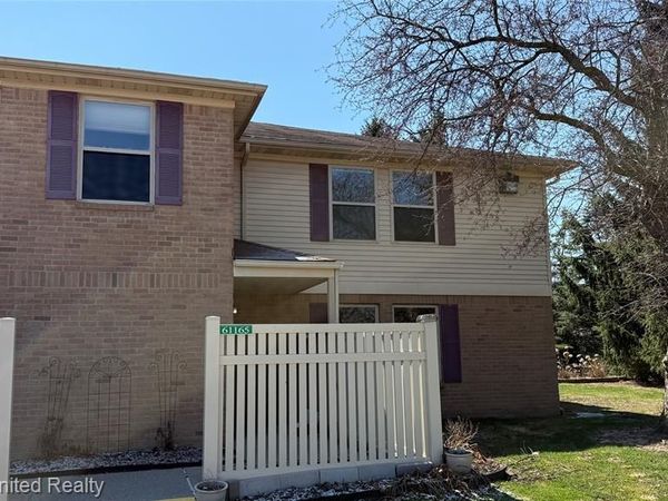 61165 Greenwood Drive, South Lyon, MI 48178