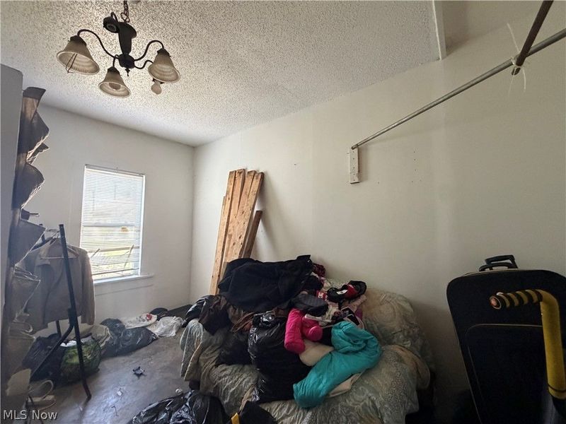 1369 E 41st Street, Cleveland, OH 44103 Photo 39