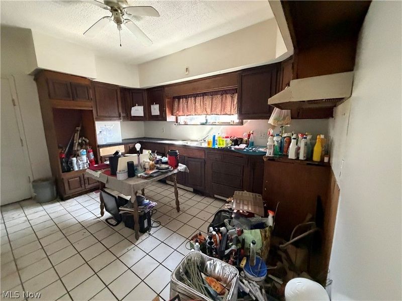 1369 E 41st Street, Cleveland, OH 44103 Photo 8