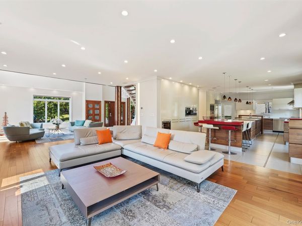 2 Hudson Street , Hastings-on-Hudson, NY 10706