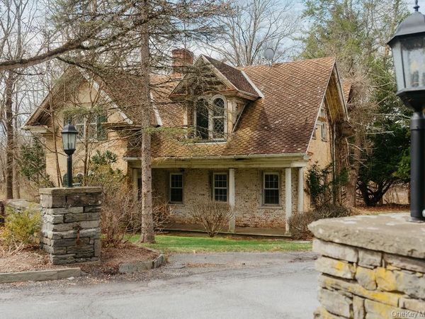 7 Ferncliff Drive, Rhinebeck, NY 12572