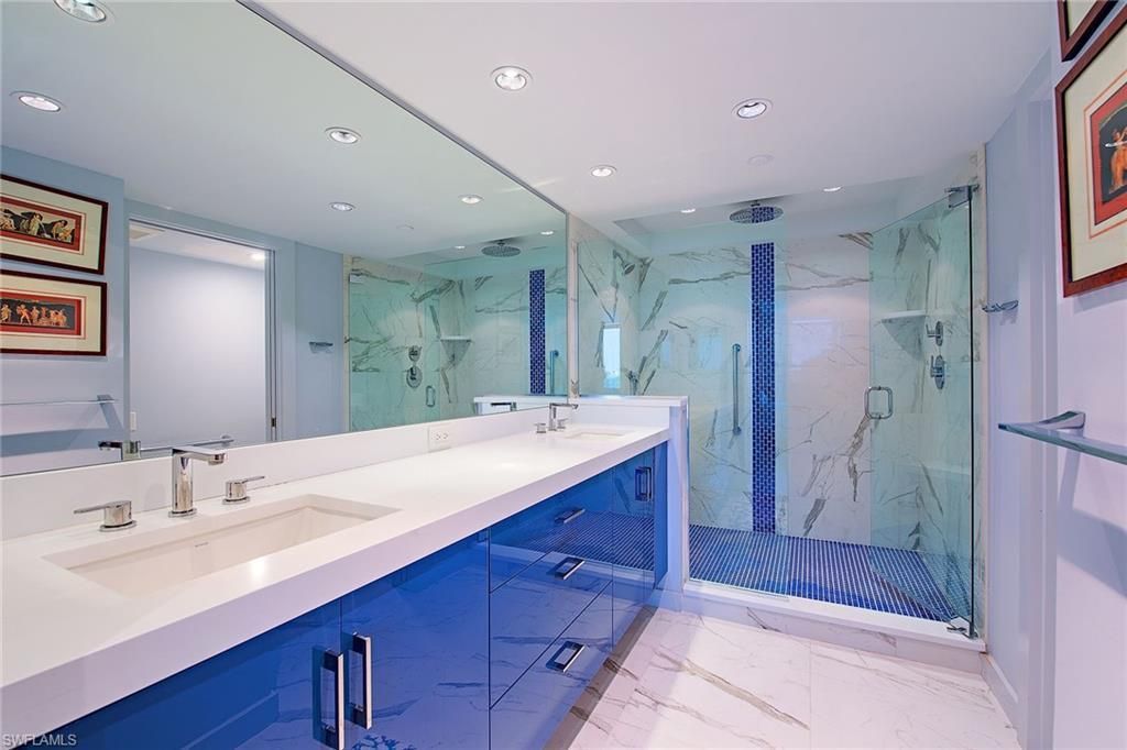 4751 Gulf Shore Blvd N, Unit 704, Naples, FL 34103 Photo