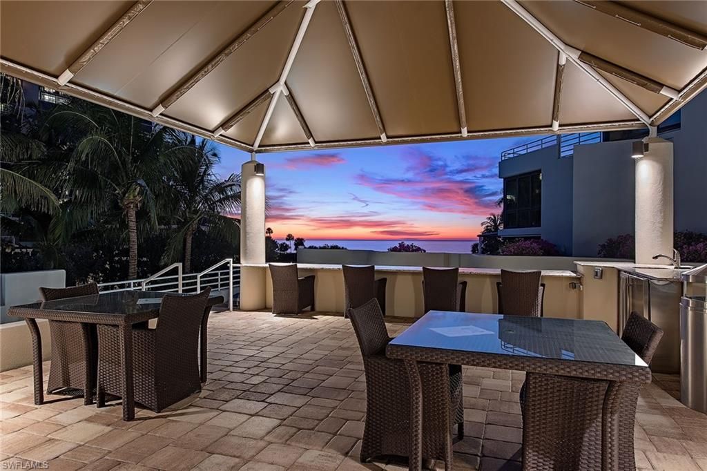 4751 Gulf Shore Blvd N, Unit 704, Naples, FL 34103 Photo