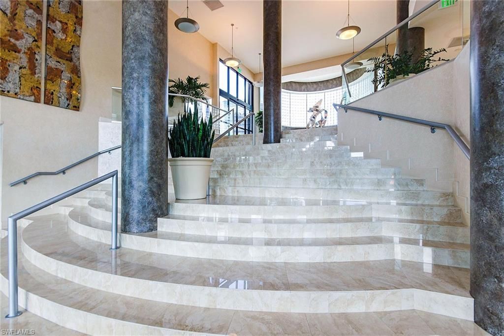 4751 Gulf Shore Blvd N, Unit 704, Naples, FL 34103 Photo