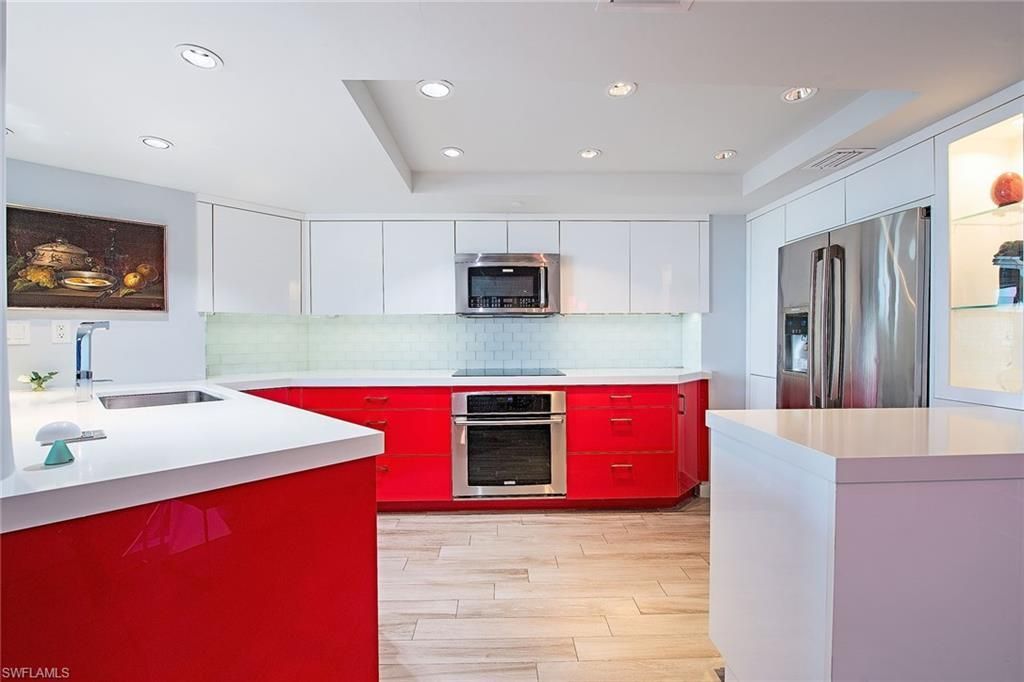 4751 Gulf Shore Blvd N, Unit 704, Naples, FL 34103 Photo