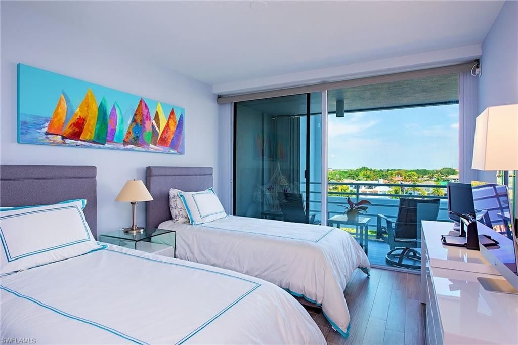 4751 Gulf Shore Blvd N, Unit 704, Naples, FL 34103 Photo