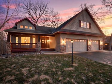 29694 Hidden Forest Boulevard, Chisago City, MN 55013
