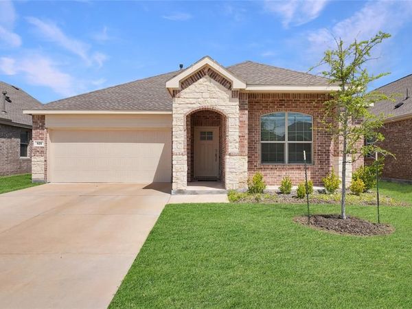 925 Garner Drive, Fate, TX 75087