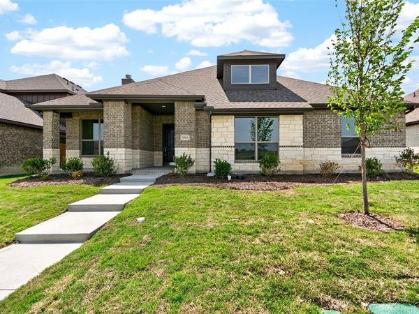 1513 PEGASUS Drive, Lancaster, TX 75134