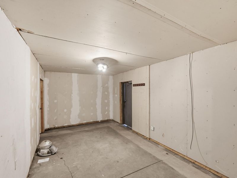 1069 Camden Avenue , Columbus, OH 43201 Photo 15