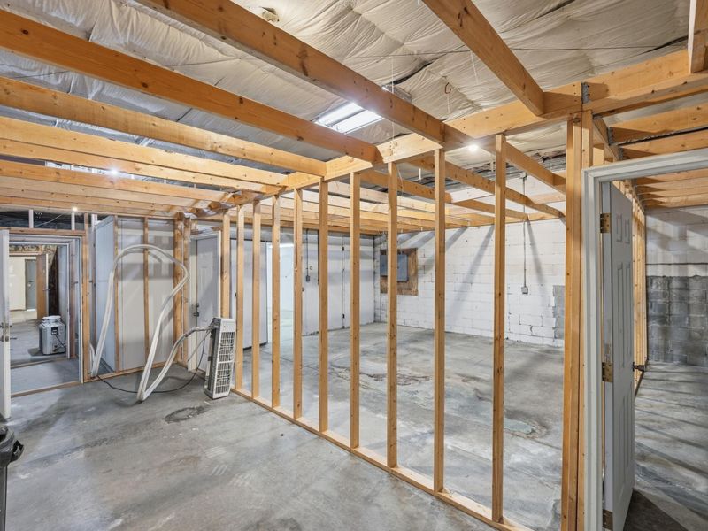 1069 Camden Avenue , Columbus, OH 43201 Photo 20