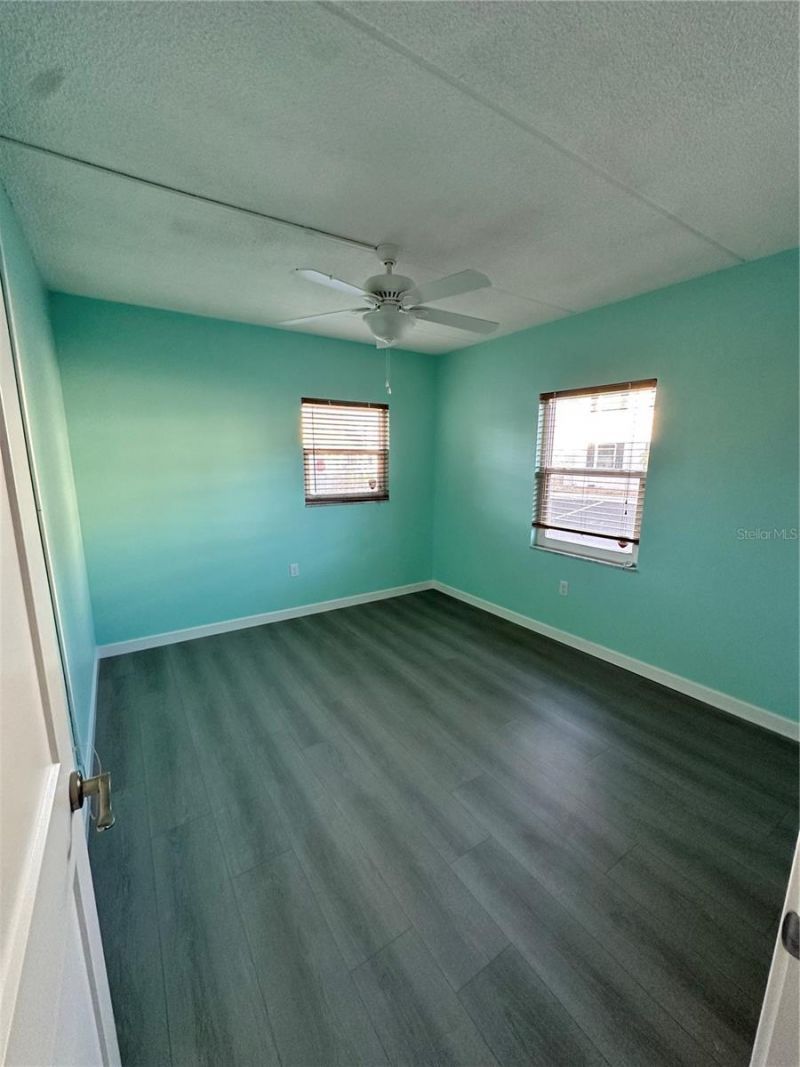 1153 Rue Des Rois, Unit 1B, South Pasadena, FL 33707 Photo