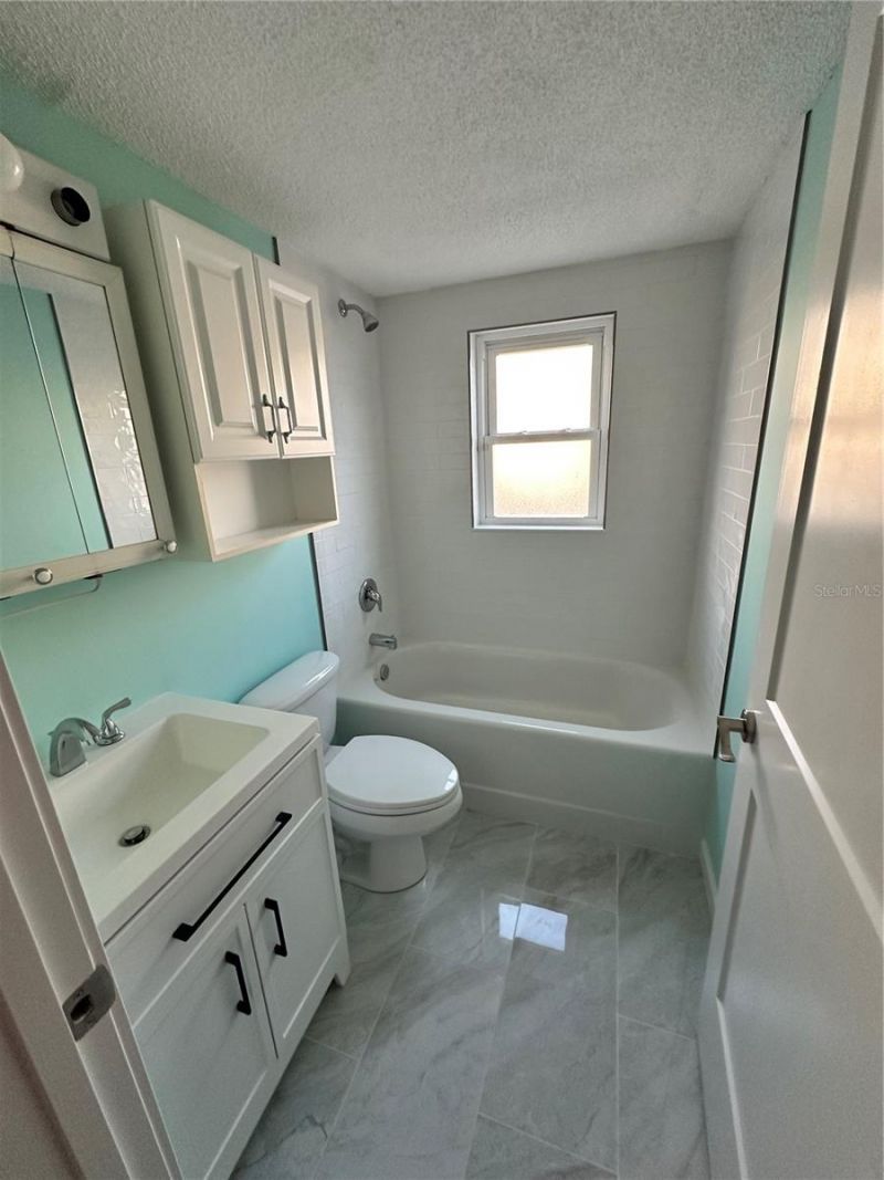 1153 Rue Des Rois, Unit 1B, South Pasadena, FL 33707 Photo