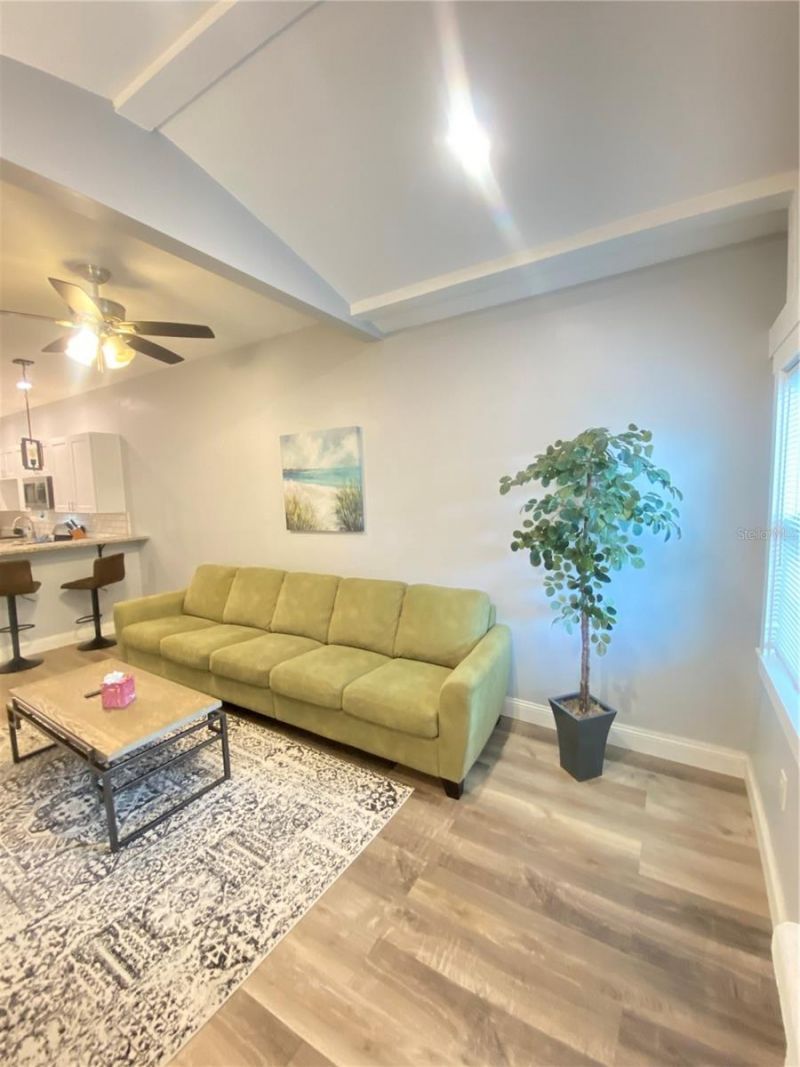 808 Grove Street N, Unit 808, Saint Petersburg, FL 33701 Photo