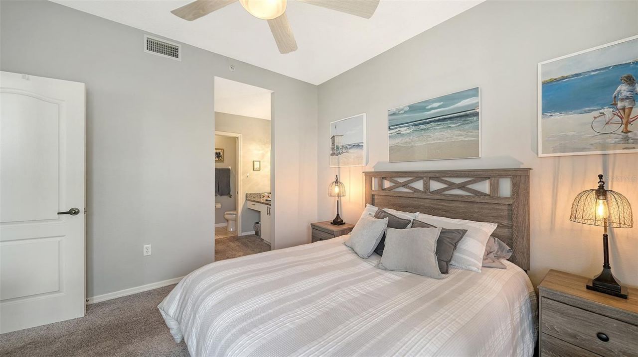 9630 Club South Circle, Unit 6202, Sarasota, FL 34238 Photo