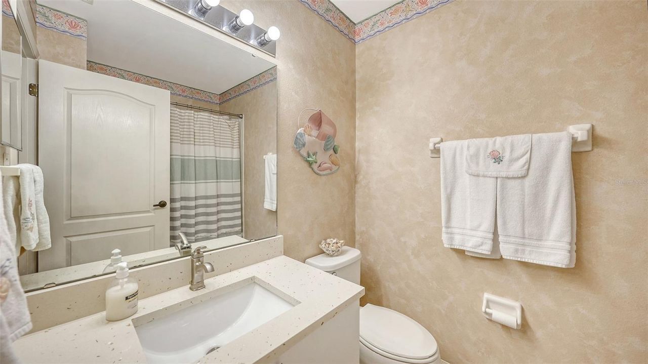 9630 Club South Circle, Unit 6202, Sarasota, FL 34238 Photo