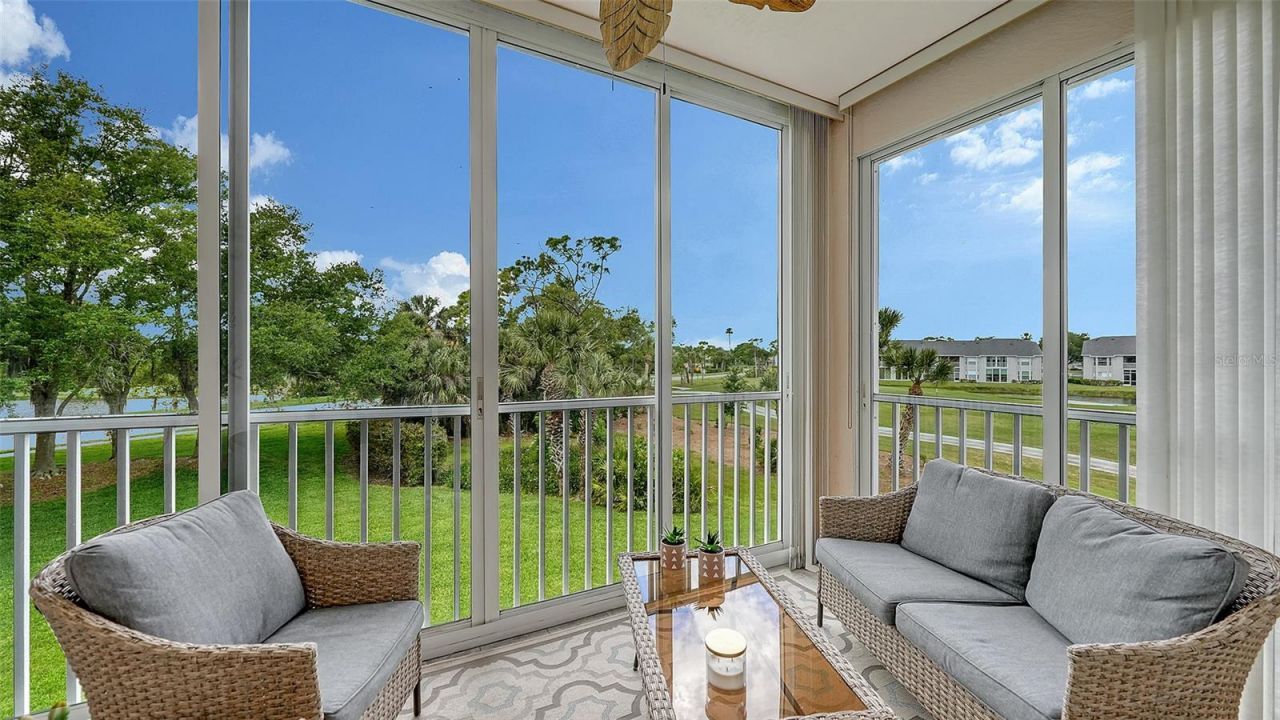 9630 Club South Circle, Unit 6202, Sarasota, FL 34238 Photo