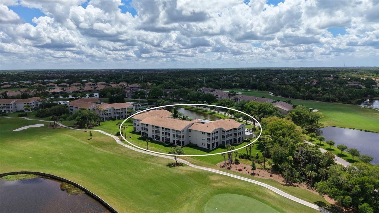 9630 Club South Circle, Unit 6202, Sarasota, FL 34238 Photo