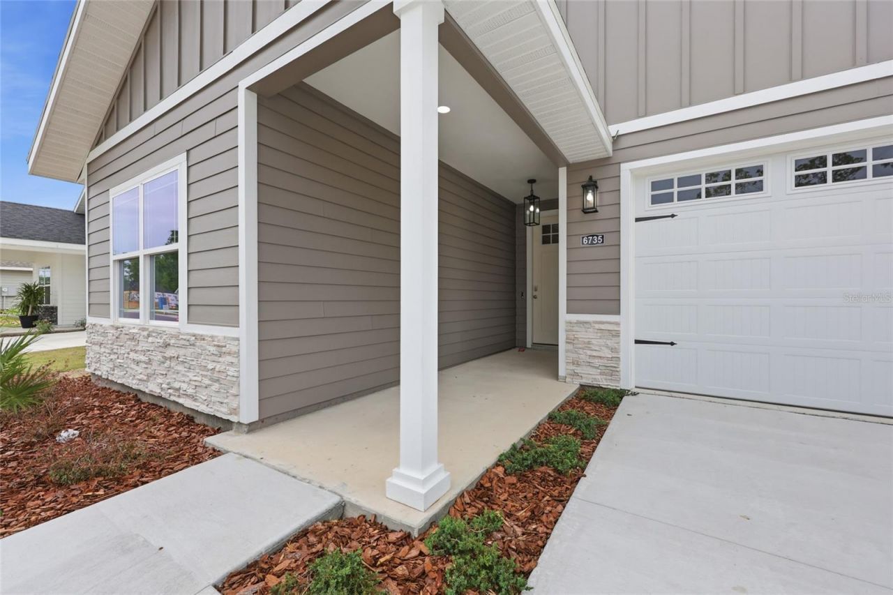 6735 SW 10th Lane, Gainesville, FL 32607 Photo