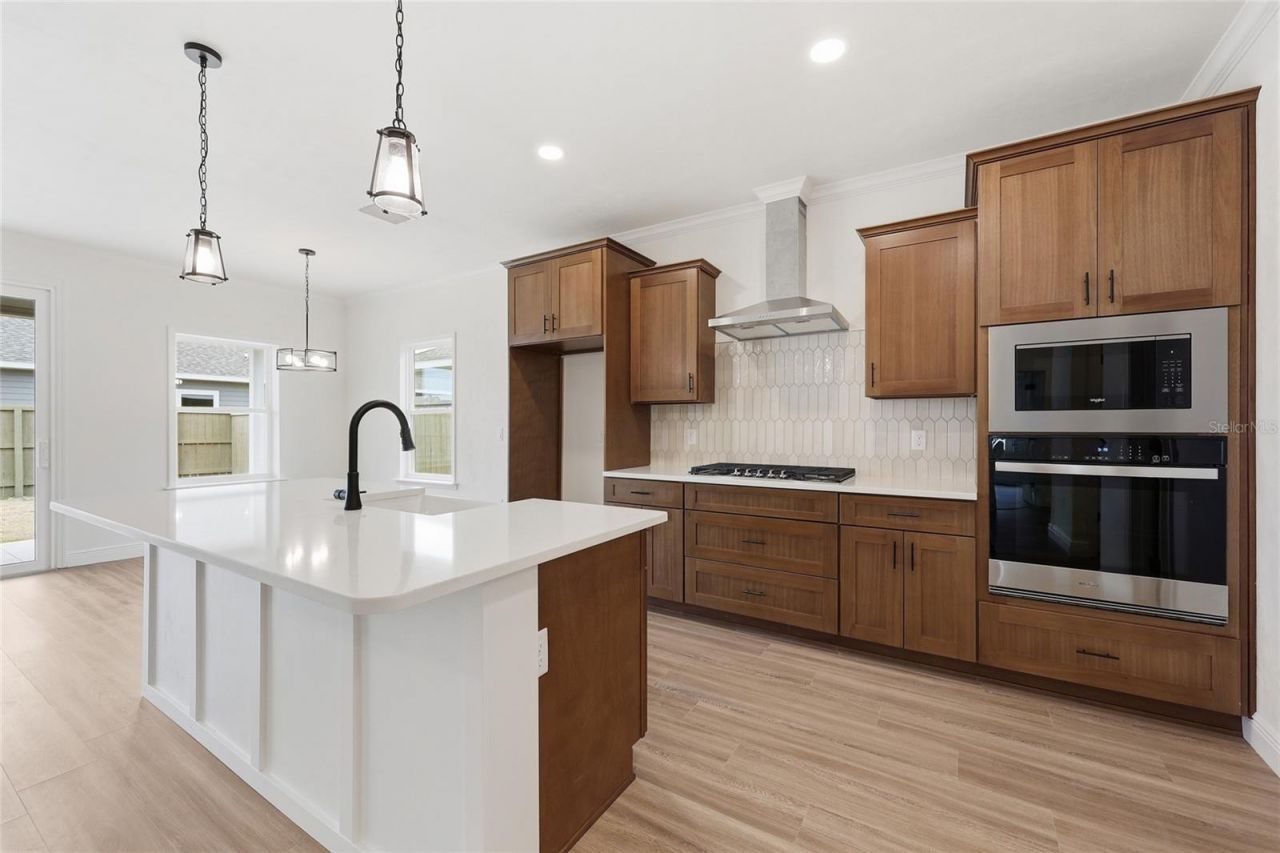 6735 SW 10th Lane, Gainesville, FL 32607 Photo