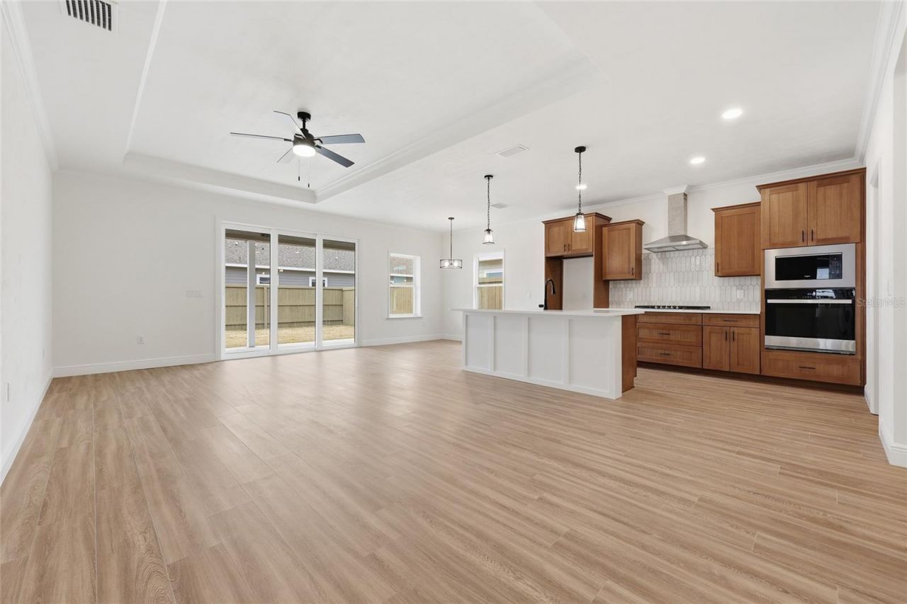 6735 SW 10th Lane, Gainesville, FL 32607 Photo