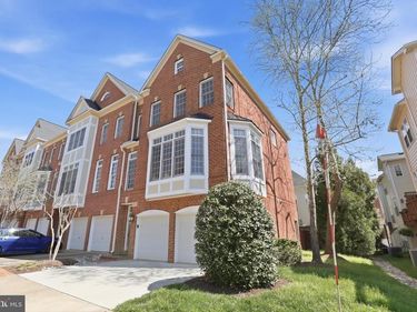 20378 COTTSWOLD TERRACE, Unit 67, STERLING, VA 20165