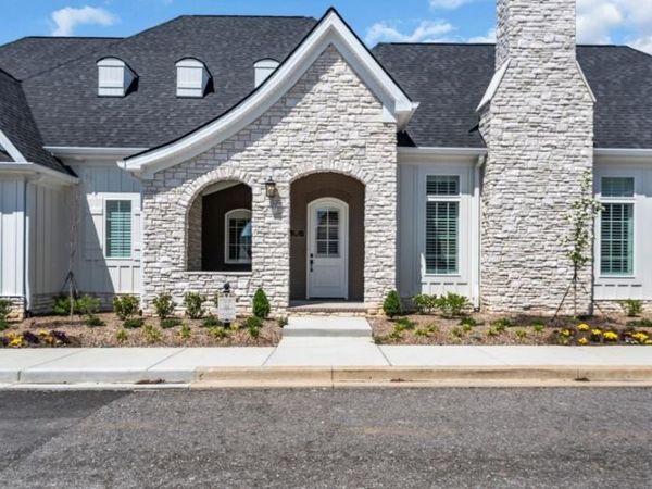 317 Flag Court, Gallatin, TN 37066