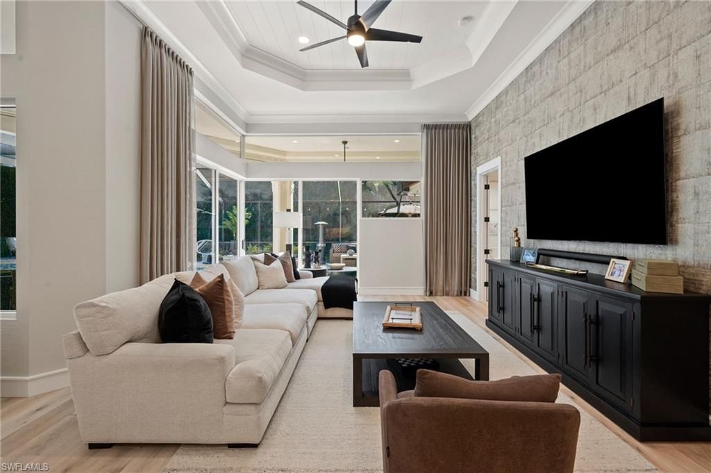 6625 New Haven Cir, Naples, FL 34109 Photo