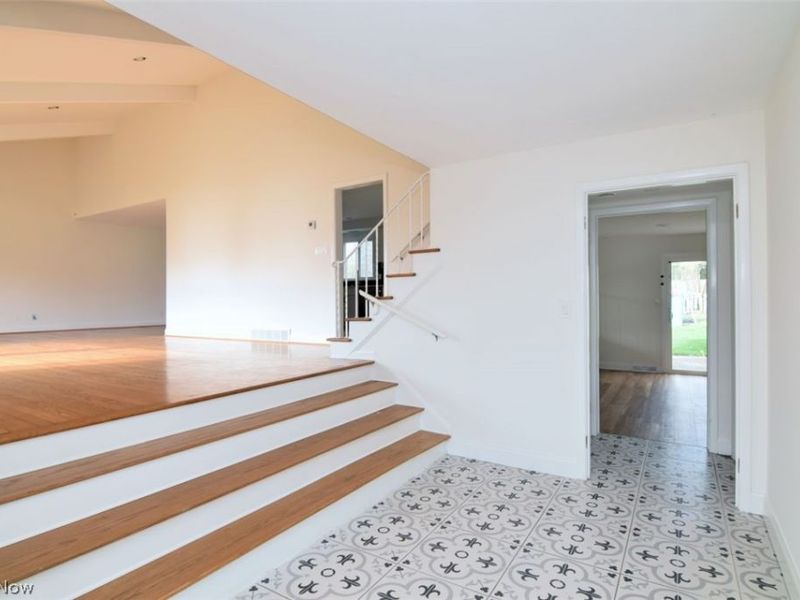 2828 Meldon Boulevard, Beachwood, OH 44122 Photo 5