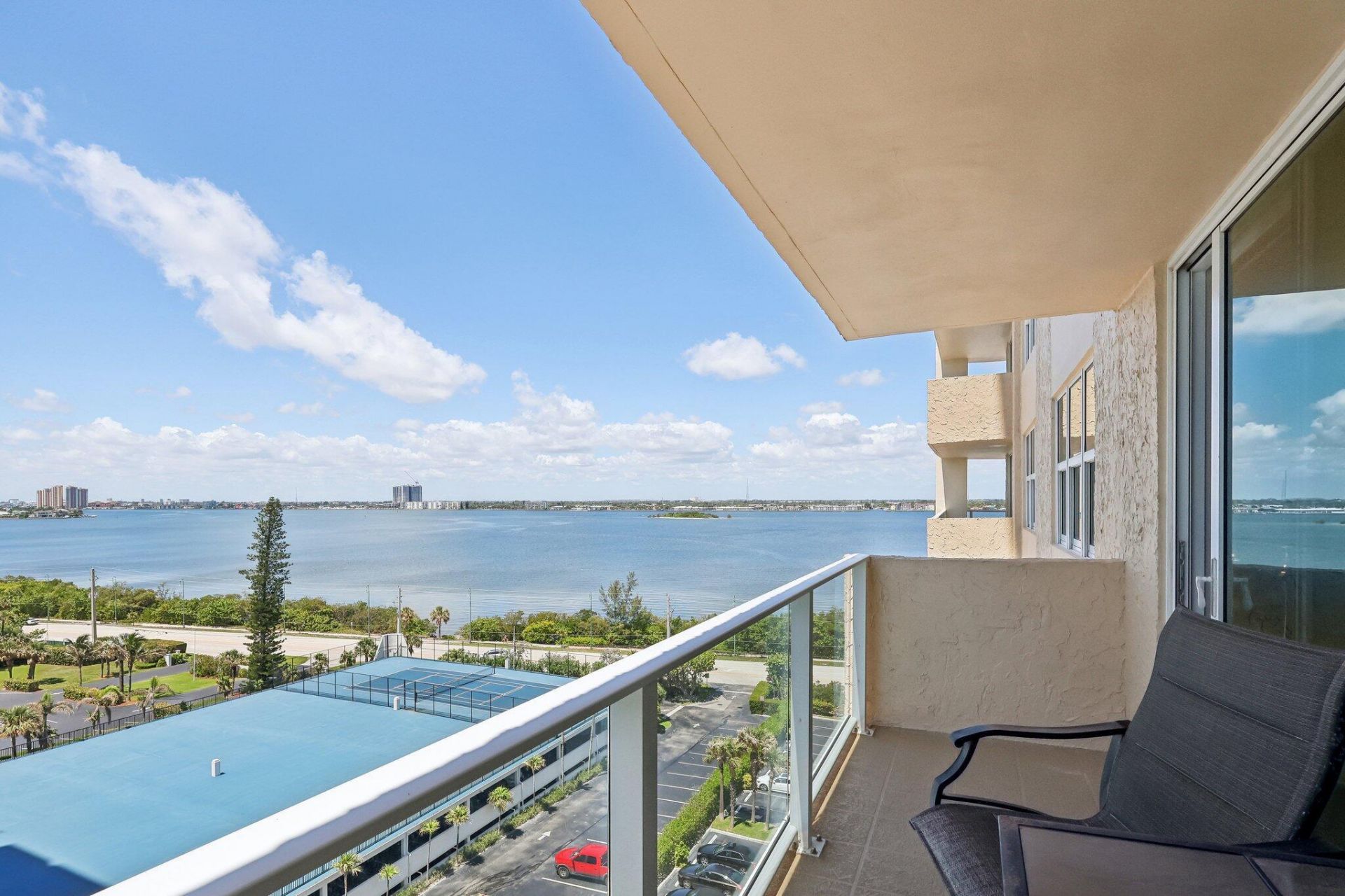 5440 N Ocean Drive, Unit 903, Singer Island, FL 33404 Photo
