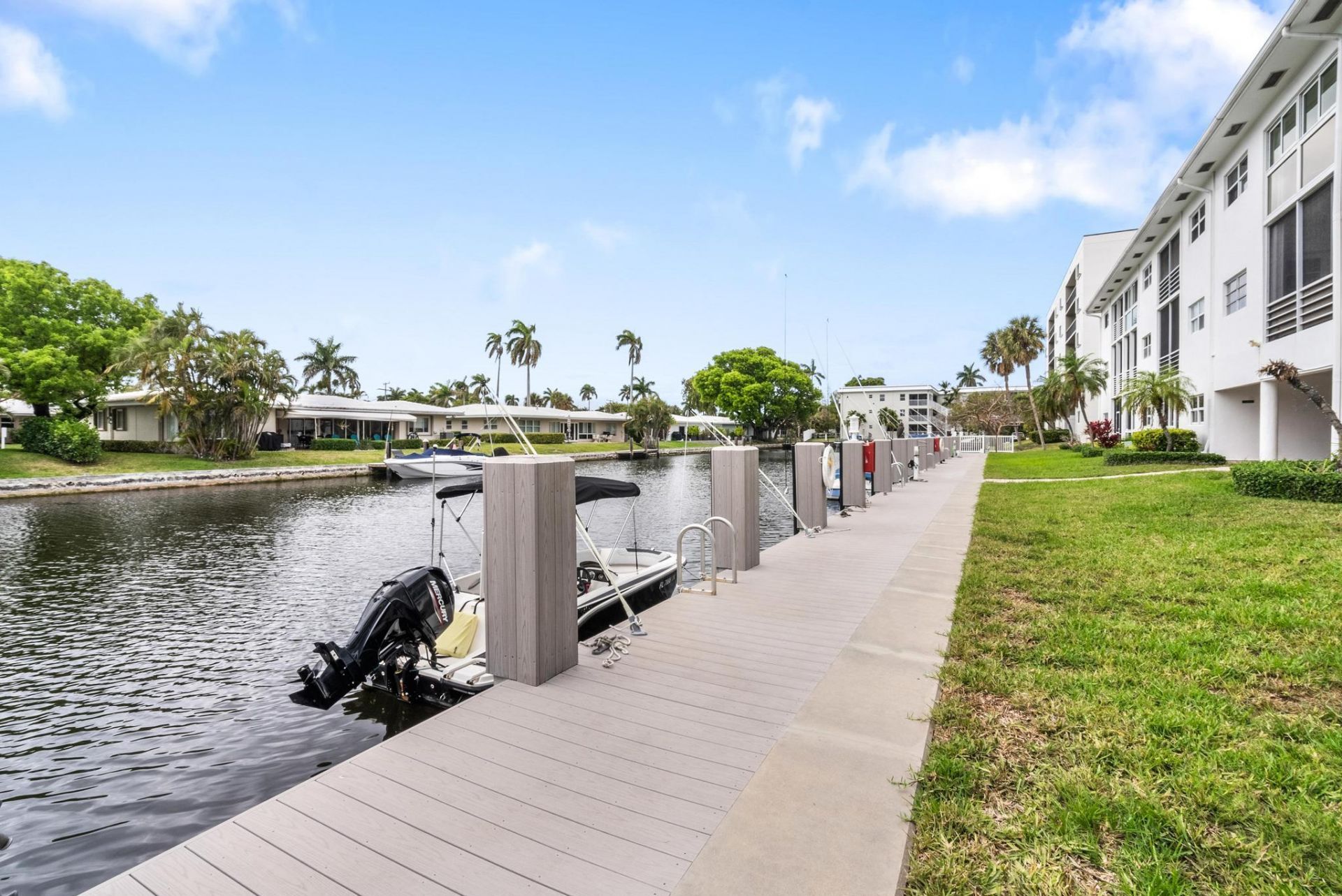 1461 S Ocean Boulevard, Unit 304, Lauderdale by the Sea, FL 33062 Photo