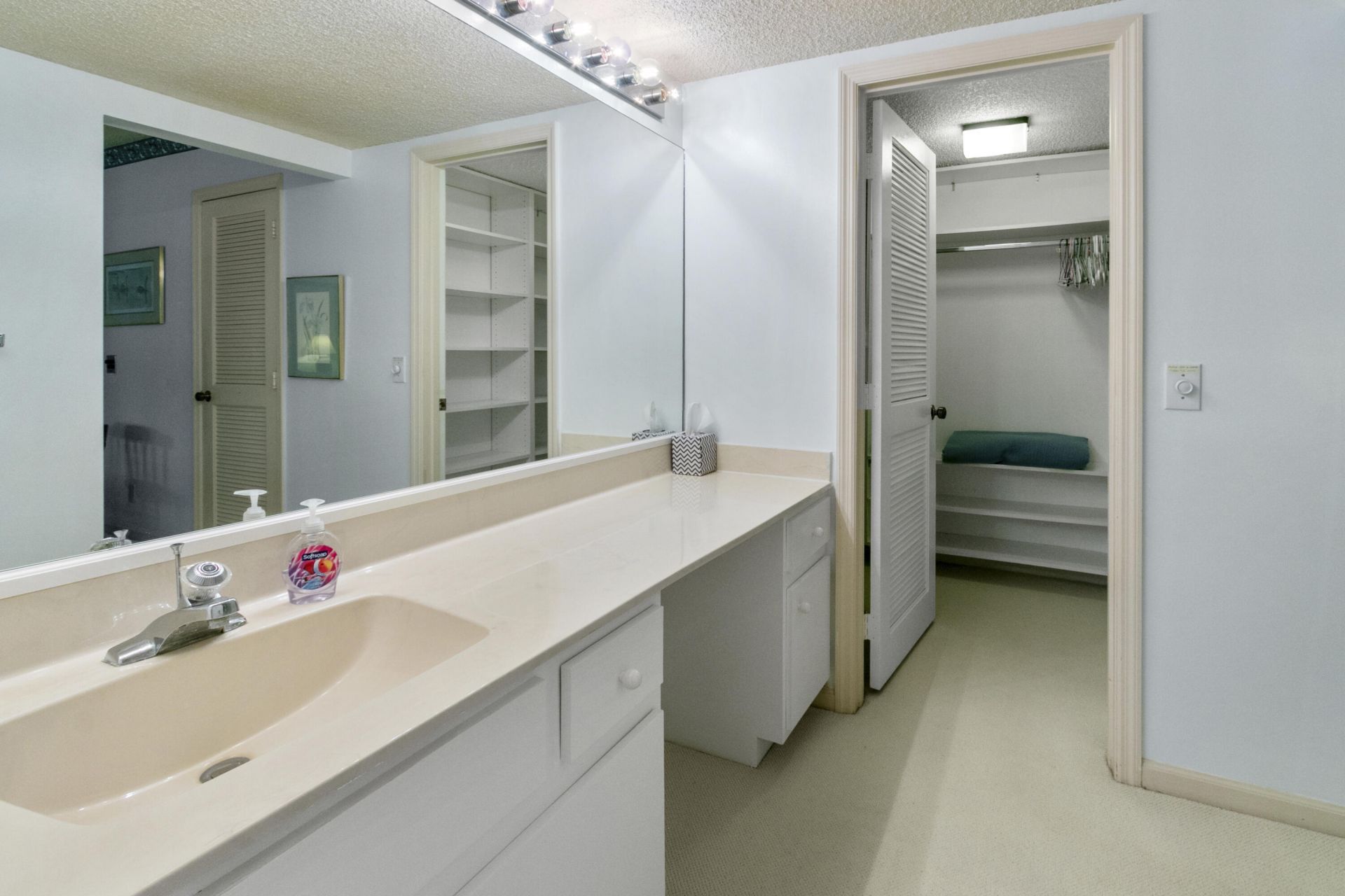 17110 Waterbend Drive, Unit 219, Jupiter, FL 33477 Photo