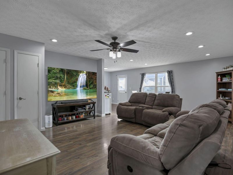 4230 Umiak Drive, Columbus, OH 43207 Photo 10