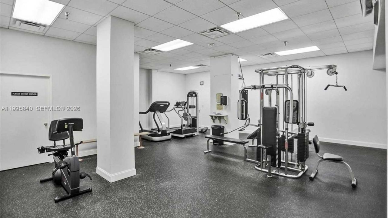 290 174th St , Unit 2211, Sunny Isles Beach, FL 33160 Photo