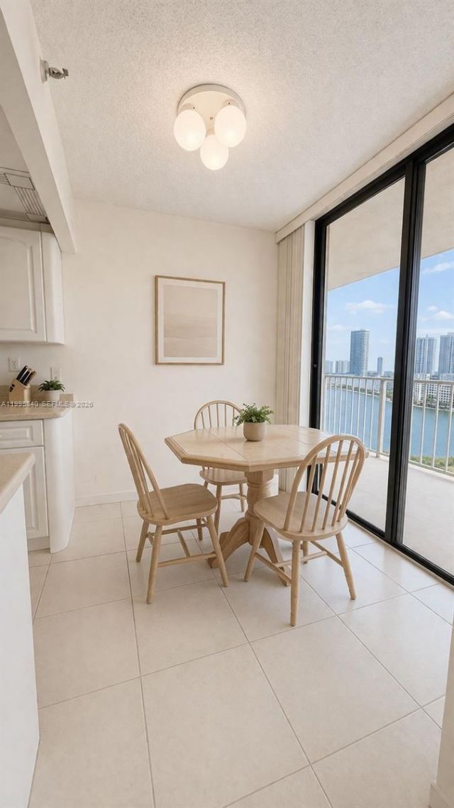 290 174th St , Unit 2211, Sunny Isles Beach, FL 33160 Photo